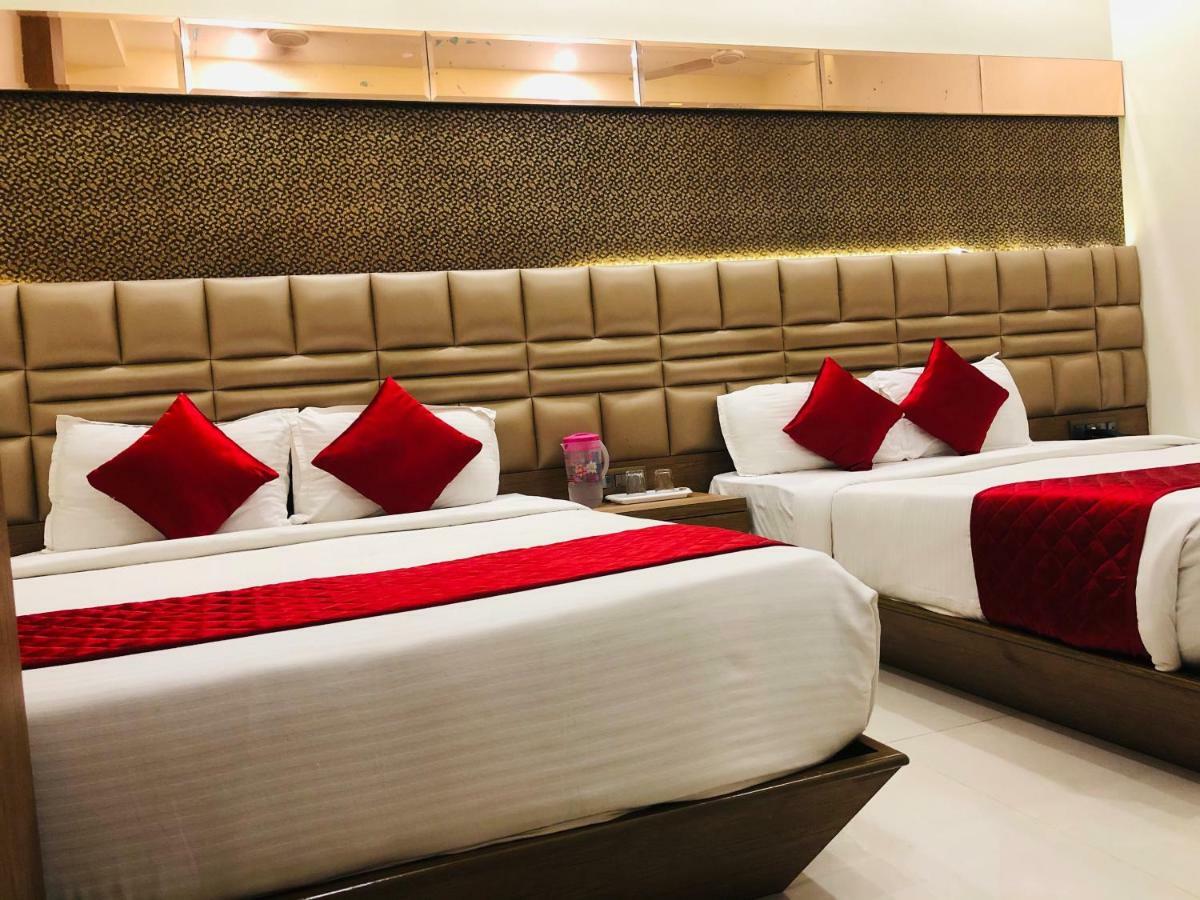 Hotel Guestinn Residency Мумбаи Экстерьер фото